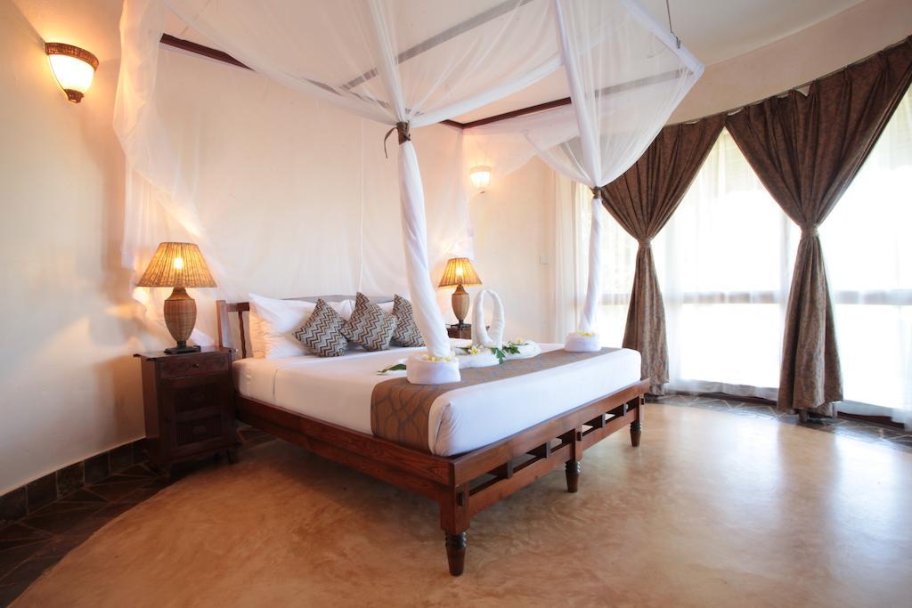 โอเชี่ยน พาราไดซ์ รีสอร์ต แอนด์ สปา Hotel ปวานี มาชังกานี ห้อง รูปภาพ