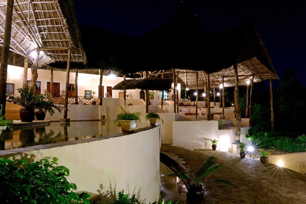 โอเชี่ยน พาราไดซ์ รีสอร์ต แอนด์ สปา Hotel ปวานี มาชังกานี ภายนอก รูปภาพ